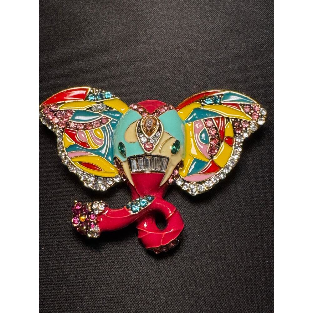 Large Rhinestone Elephant MultiColored Brooch - Picture 2 of 4